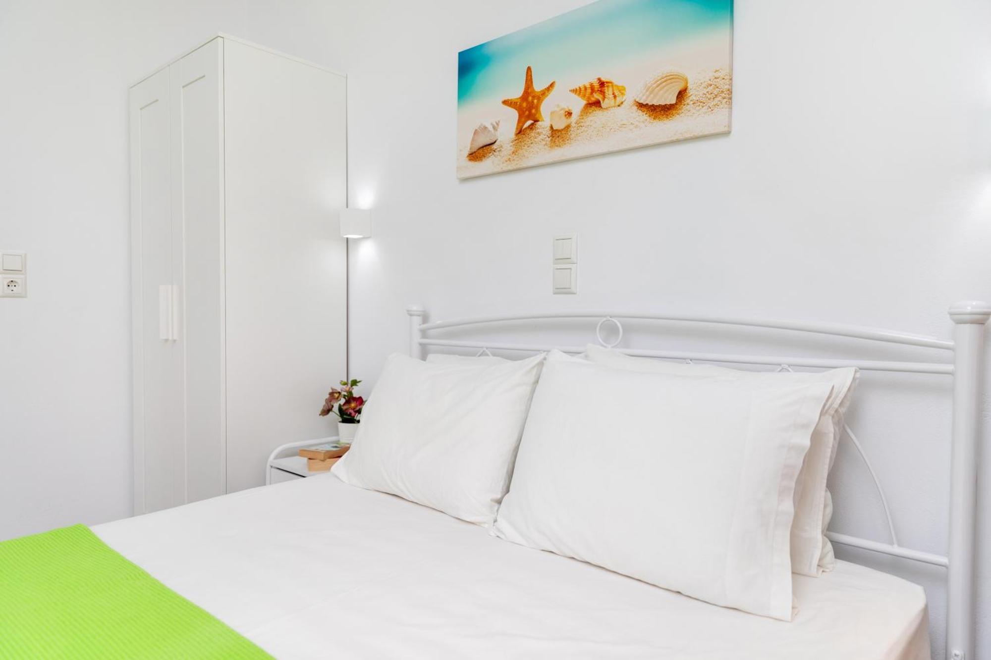 Naxos Diamond Studios Apartments Naxos City 客房 照片