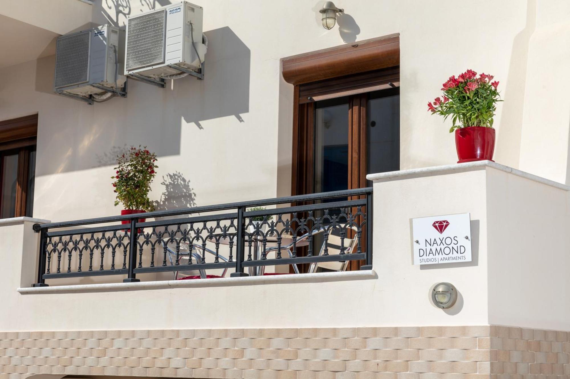 Naxos Diamond Studios Apartments Naxos City 客房 照片