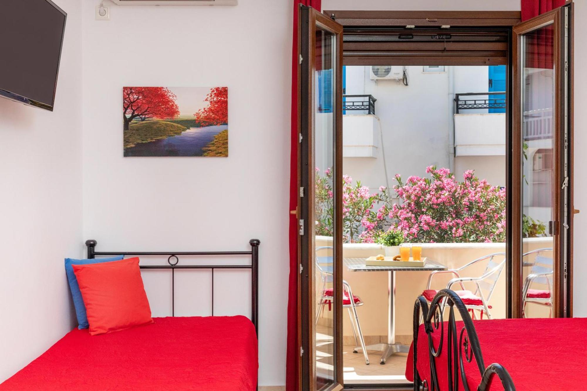 Naxos Diamond Studios Apartments Naxos City 客房 照片